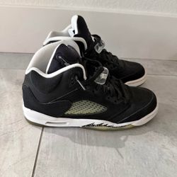 Running Shoes Size Seven