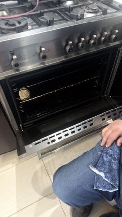 Bertazzoni Stove
