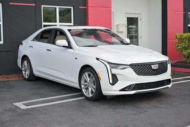 2023 Cadillac CT4