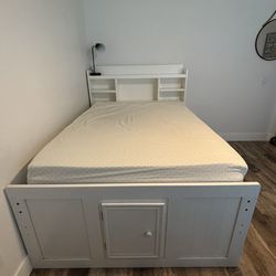 Twin Bookcase Bed Frame w/storage