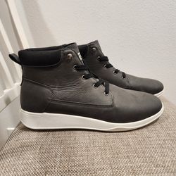 Day Five Braxton Black Mid-Top Boot Sneaker Men Size 11.5 NWOB