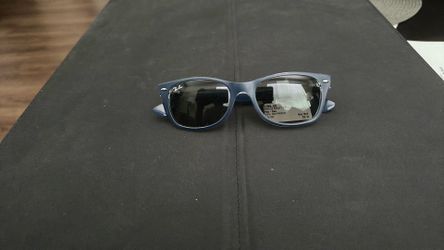 RAY-BAN NEW WAYFARER BLUE-CLEAR SUNGLASSES NEW