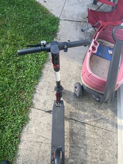 Electric scooter