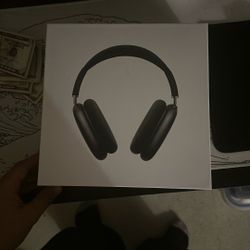 AirPods Max