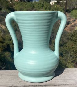Vtg Haeger Pottery Matte Turquoise Blue 2 Handled Ribbed Vase 322-C Foil Label 9"