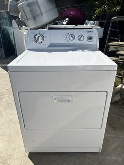 Whirlpool Super Capacity Gas Dryer 