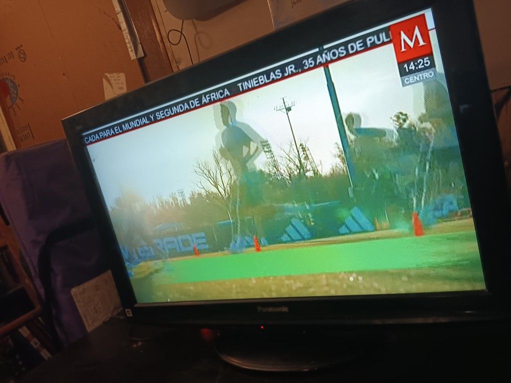 Panasonic 31inch Tv.