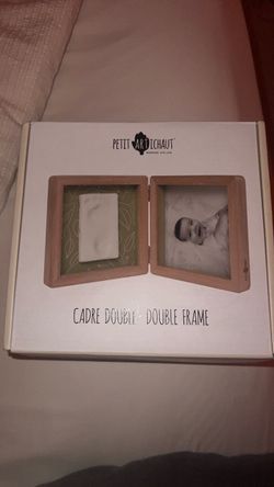 Birth hand/footprint souvenir