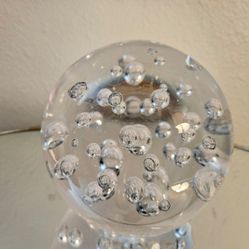 VTG  Art Glass Sphere Ball Paperweight Controlled Bubbles 3Lb
