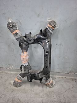 Infiniti q50 rear suspension member oem