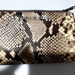 Michael Kors Wristlet