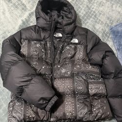The North Face Puffer 