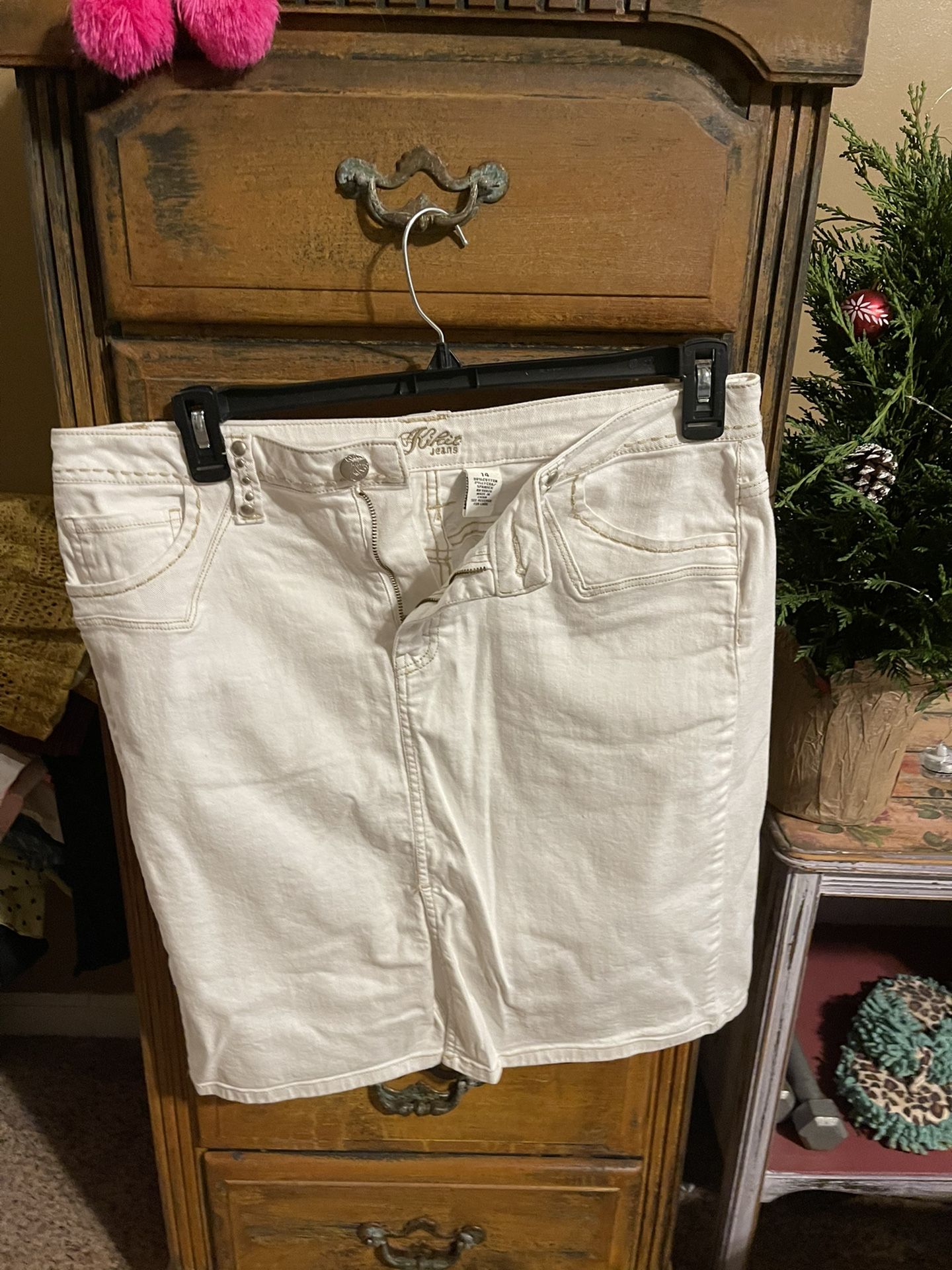 Kikit Jean Skirt Women’s 14 Pencil Cream Western Studded Flap Pockets Denim like new