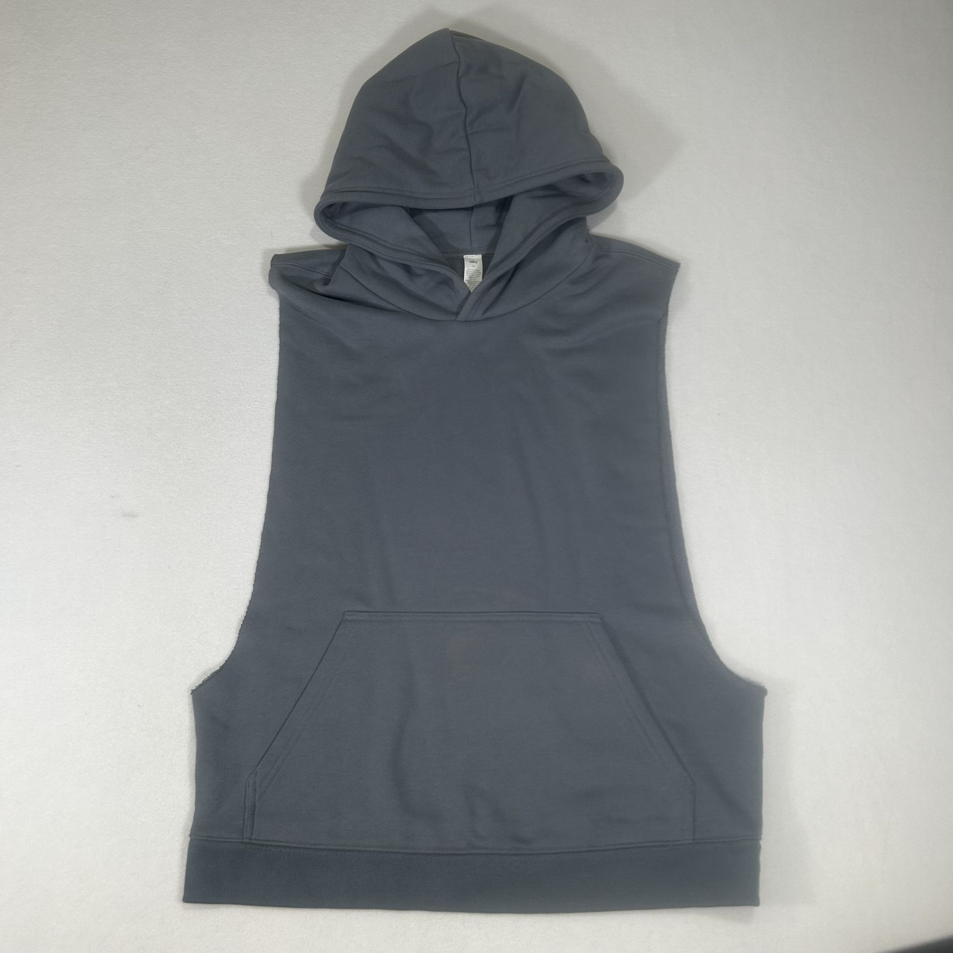 ALO Men’s Medium Gray Renown Heavyweight Sleeveless Hoodie Gym Workout