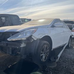 PARTS ONLY 2011 Hyundai Sonata 