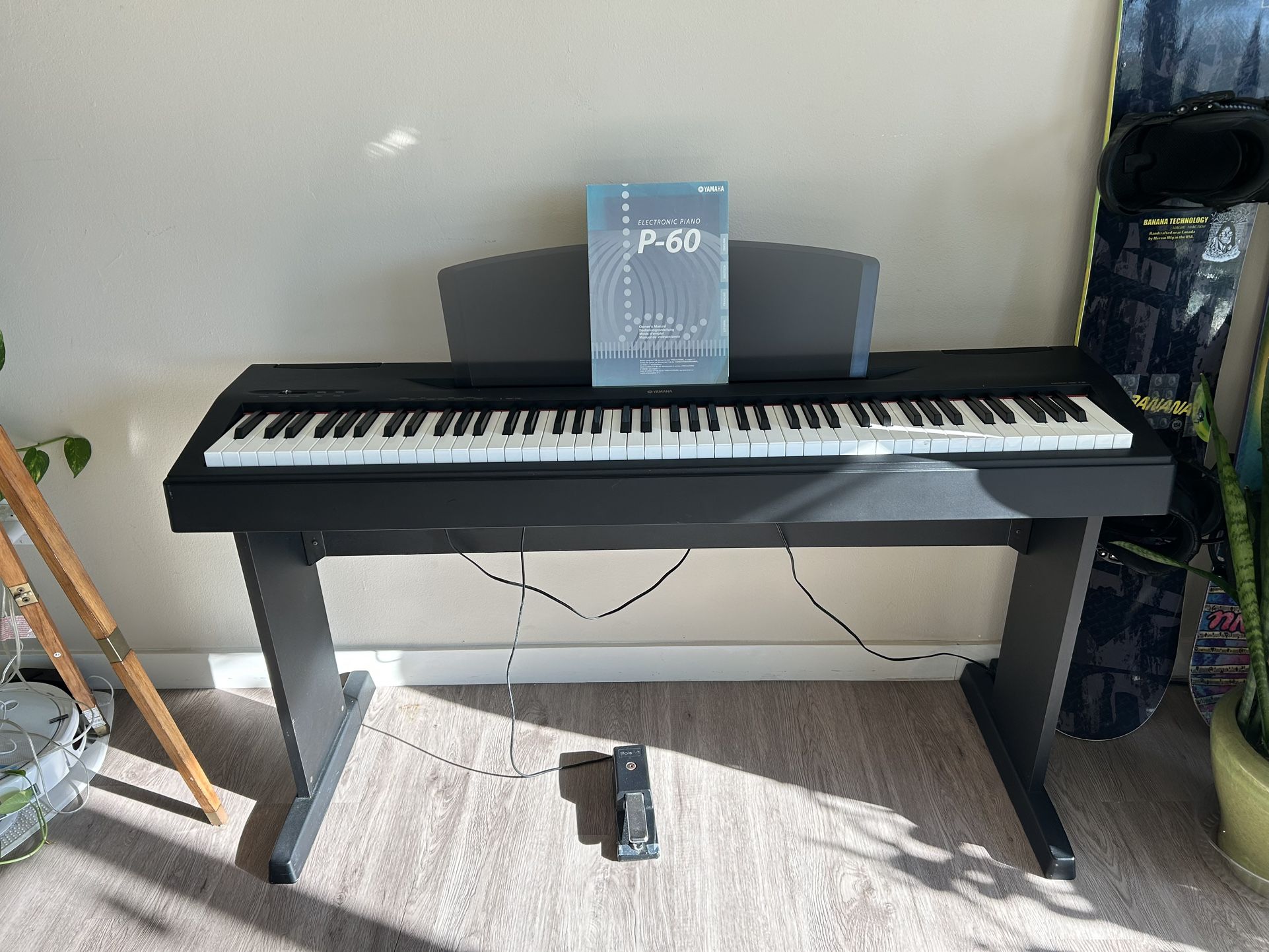Yamaha P-60 Keyboard 