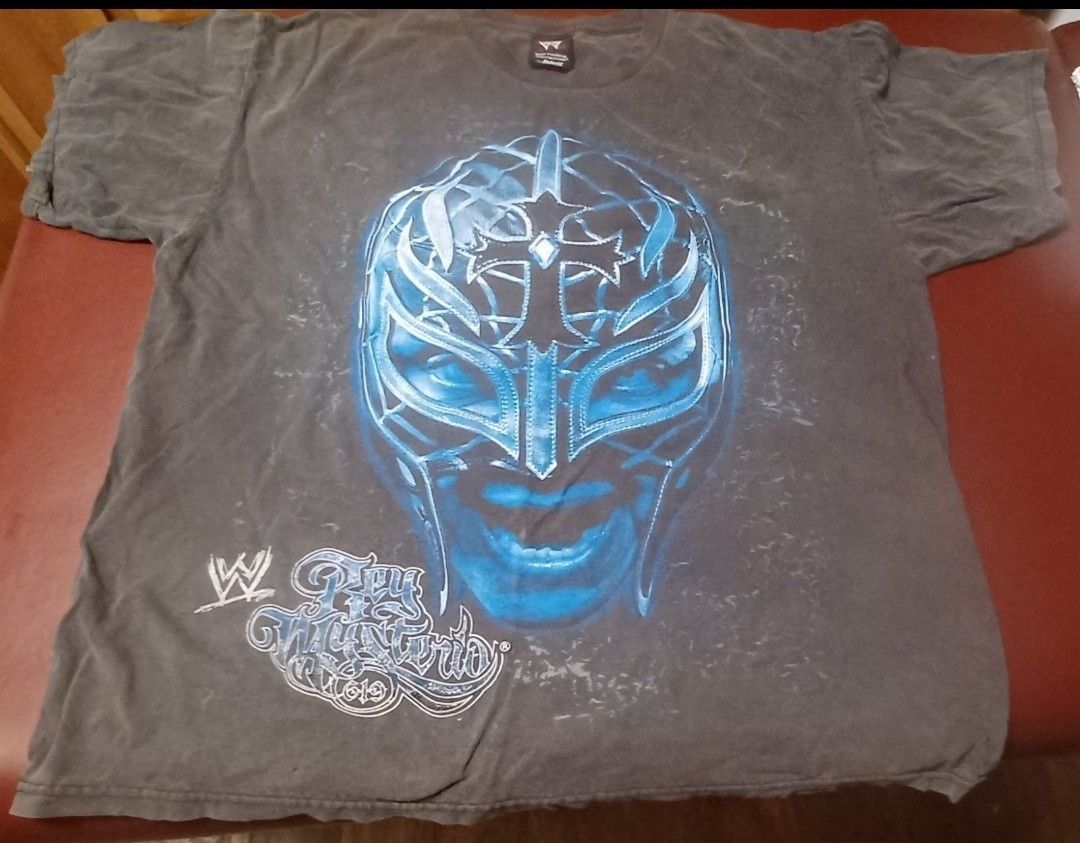Vintage WWE Ray Mysterio Tshirt