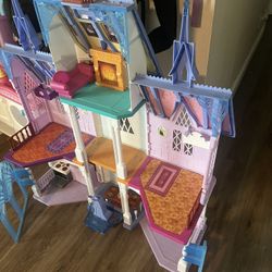 Elsa Princess Castle 