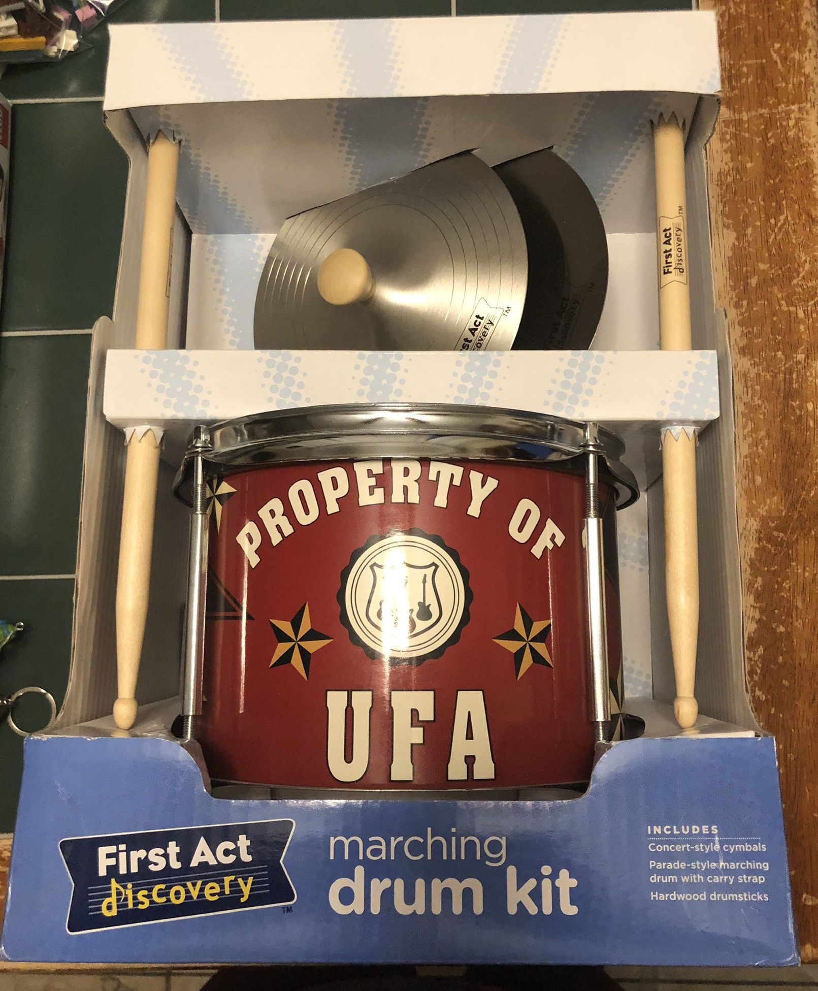 First Act Discovery FP615 Marching Drum Kit