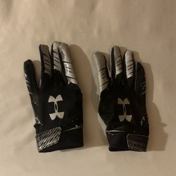 Under Armour Men's Large UA F7 Football Gloves 1351541-001 Black