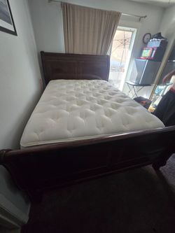 Free Queen size bed