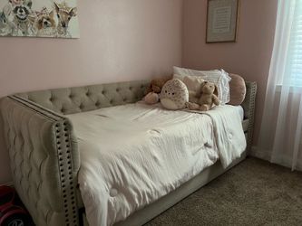 Twin bed with trundle