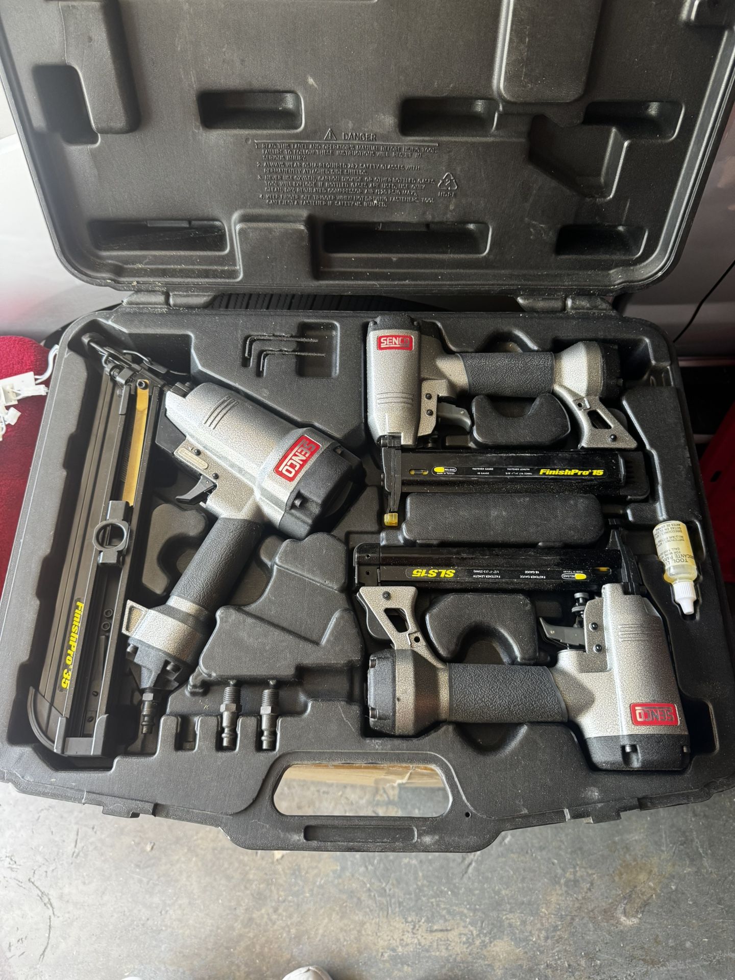 Senco Finish Nailer Set Finish Pro 35 Finish Pro 15 and SLS15 Stapler Rolly case