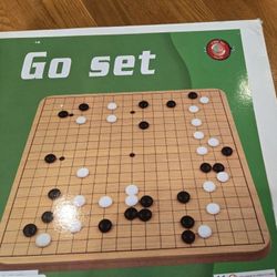Go Set With 14" Wooden Board