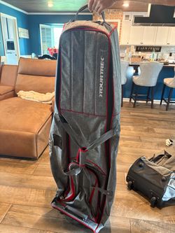 Travel golf bag