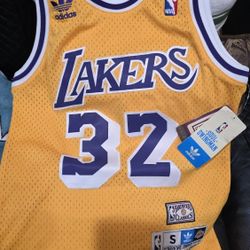 LA Lakers Adidas Youth Sm Magic Johnson Swingman