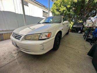 2001 Toyota Camry $2200 O.B.O.