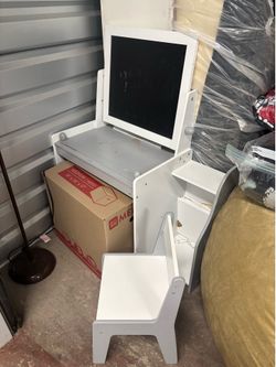 Children’s desk