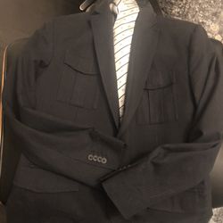 3 Piece Men’s Suit: Jacket, Shirt and Tie