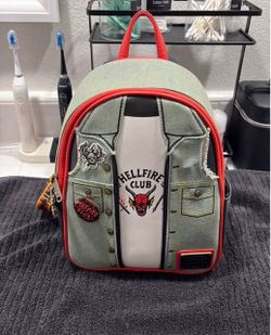 Stranger things Loungefly