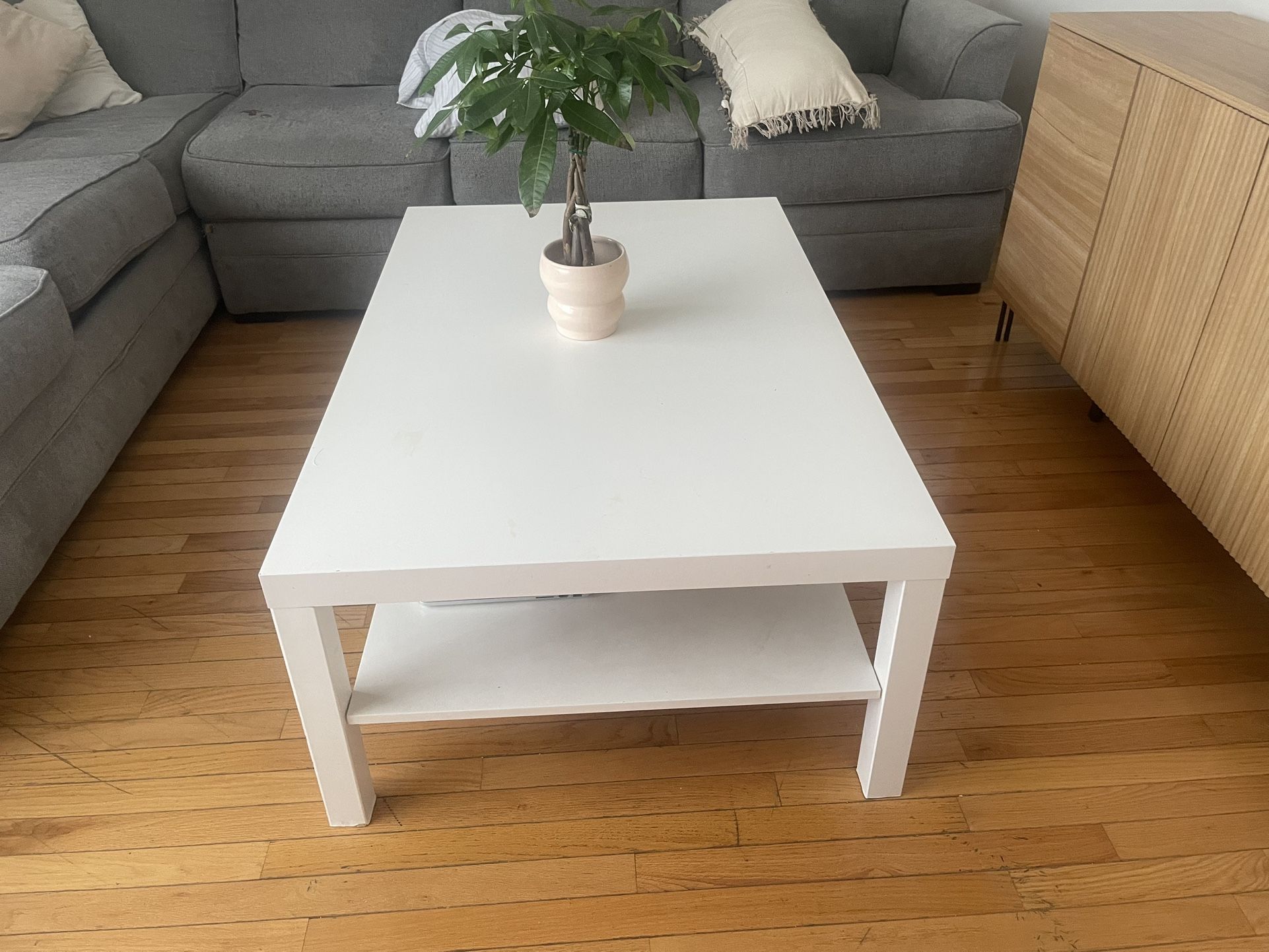 IKEA coffee Table 
