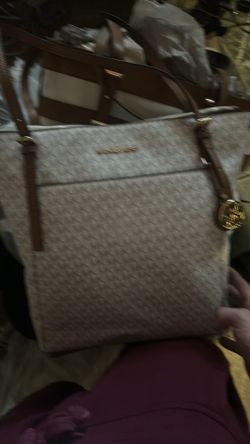 Michael Kors purse