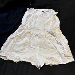 White Romper (forever21) Size Small