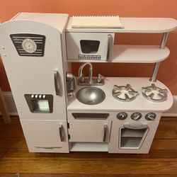 Free Kitchen Set For Kids