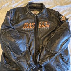 Harley-Davidson 2-in-1 Switchback Leather Motorcycle Jacket