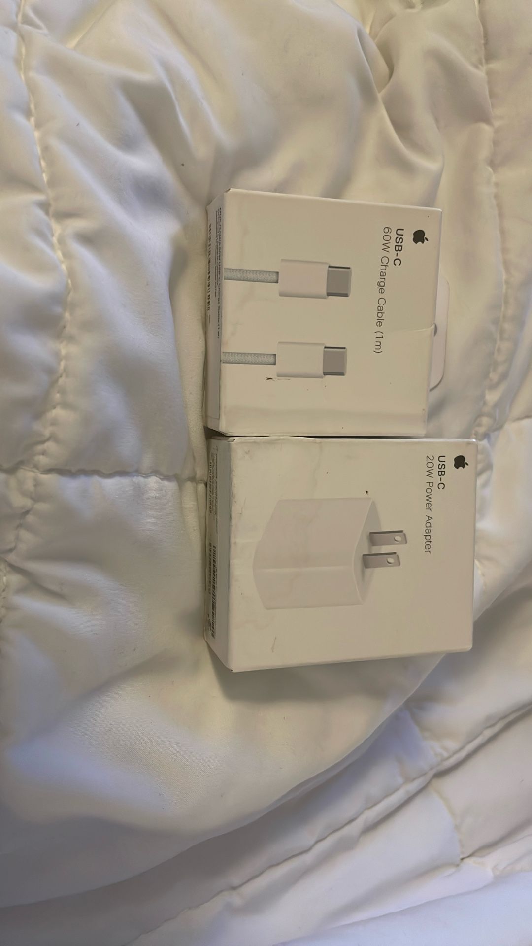 iPhone Type C Cord And Base