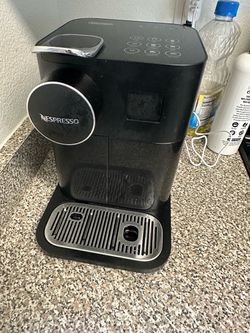 Nespresso one De'Longhi Coffee Machine Black