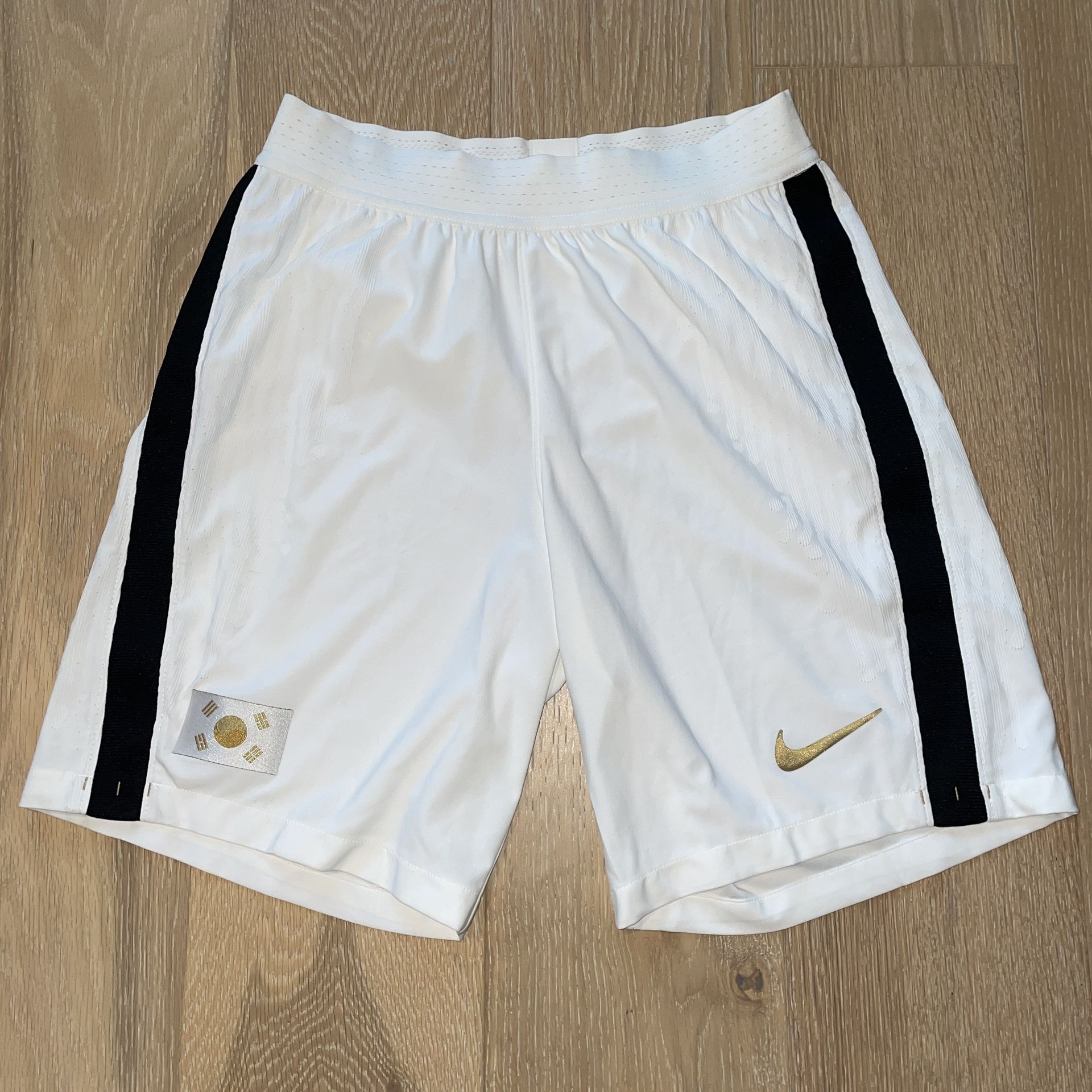 South Korea Men's Nike Soccer Shorts Size Medium