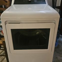 GE Gas Dryer 7.4 cu