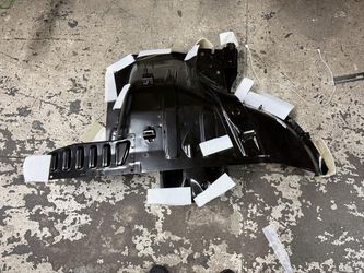 (contact info removed)9 | 18-24 CHEVY EQUINOX / CHEVY TERRAIN INNER WHEELHOUSE OEM