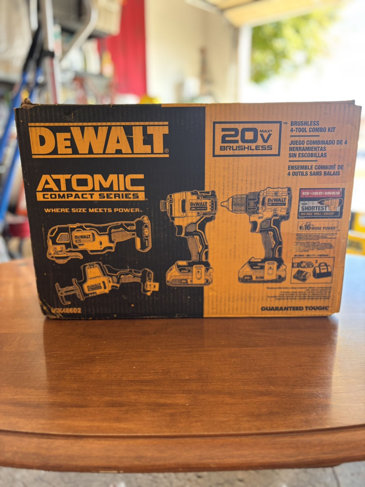 Dewalt DEWALT DCK489D2 ATOMIC 20V MAX* Brushless Cordless 4-Tool Combo Kit