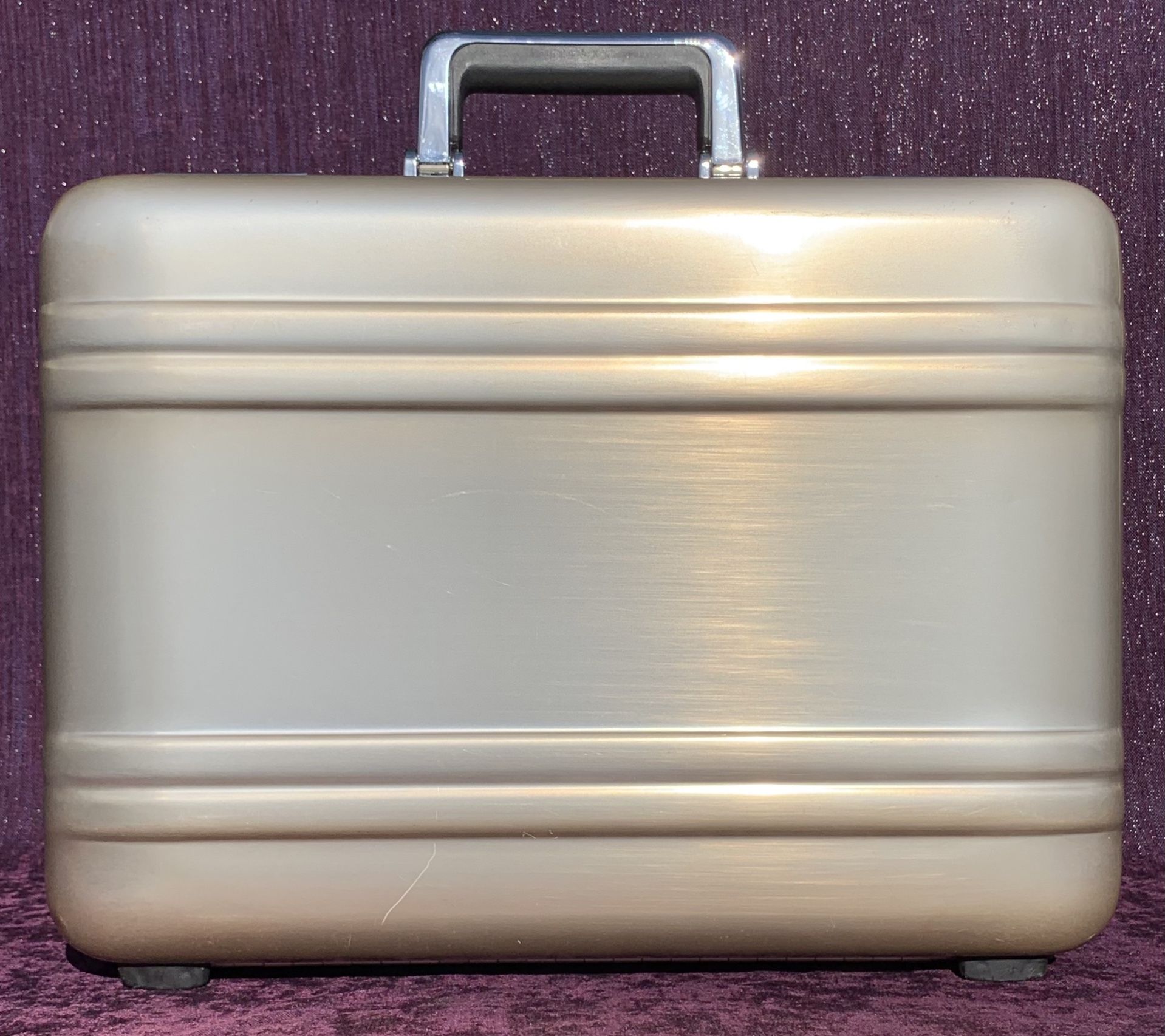 Zero Halliburton Gold Tone Aluminum Briefcase