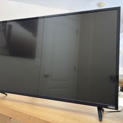 Vizio 43 Inch Smart TV D43f