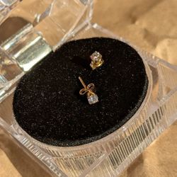 ✨💎14K Yellow Gold 0.20 CTW 💎Diamond Stud Earrings👌✨