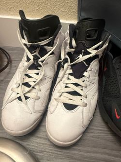 Air Jordan 6 White and Black Sneakers