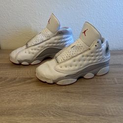 Nike Air Jordan 13 Retro Basketball Shoes – White Wolf Grey Colorway